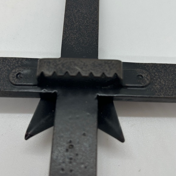 NEW Vintage Dark Brown Metal Crucifix Cross Star Wall Hang or Free Stand 10” - Picture 8 of 9